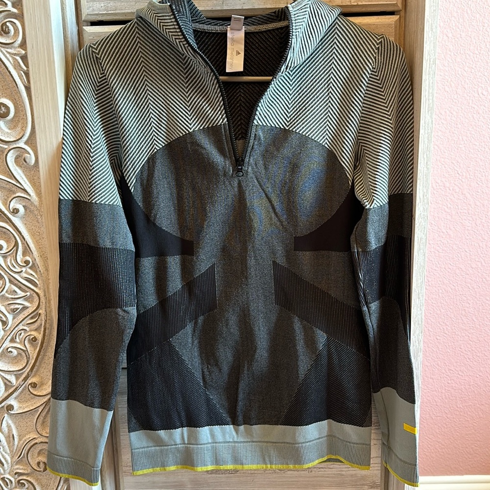 Stella McCartney for Adidas half zipper tight fit with hoodie, long sleeve,